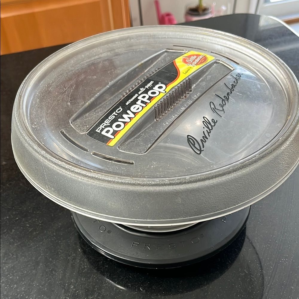 Presto PowerPop Microwave Popcorn Popper